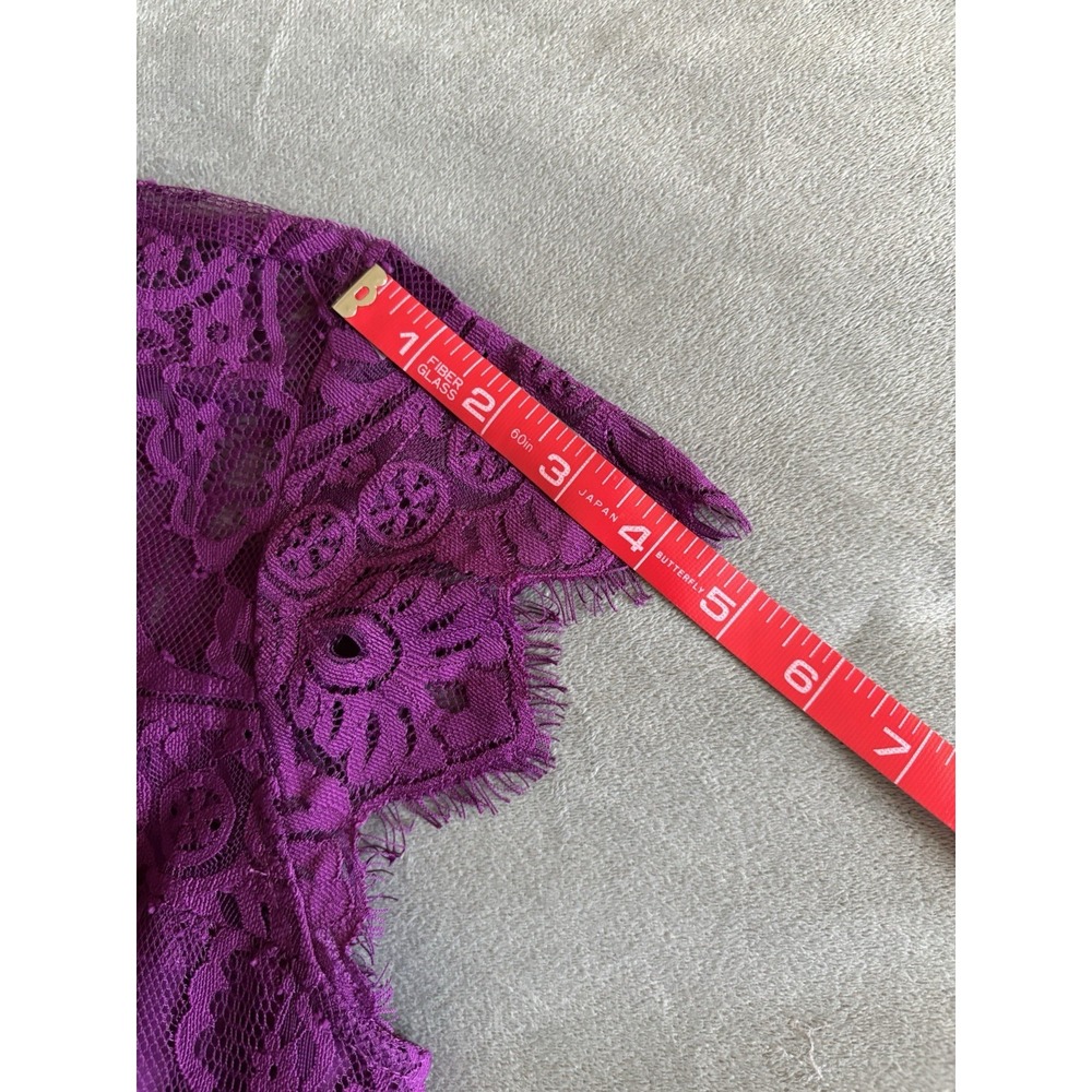 BB Dakota Women's 8 Purple Rhianna Illusions Fit & Flair Open Back Lace Dress - Picture 7 of 11